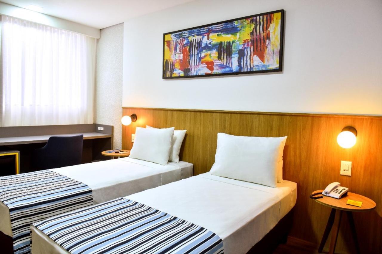 Days Inn By Wyndham Cascavel كاسكافيل المظهر الخارجي الصورة